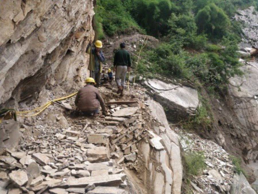 Nepali army xangru Darchula road