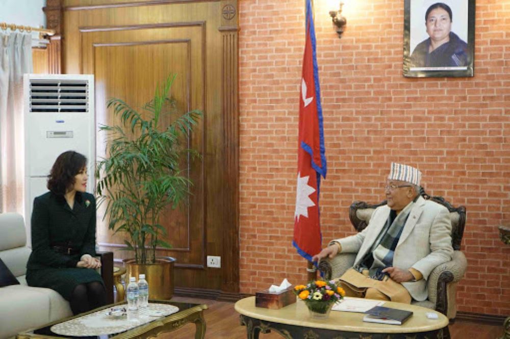 PM Kp oli and chinese embassador hou yanqi