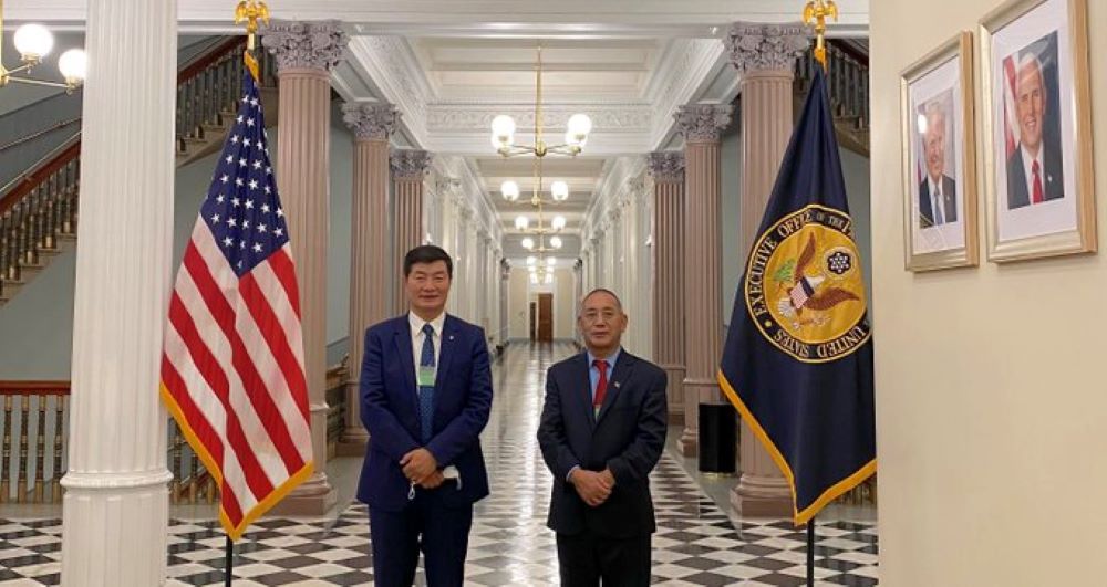 Tbetian leader meet us official in white house first time